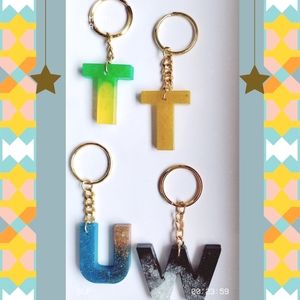 Customised resin keychains